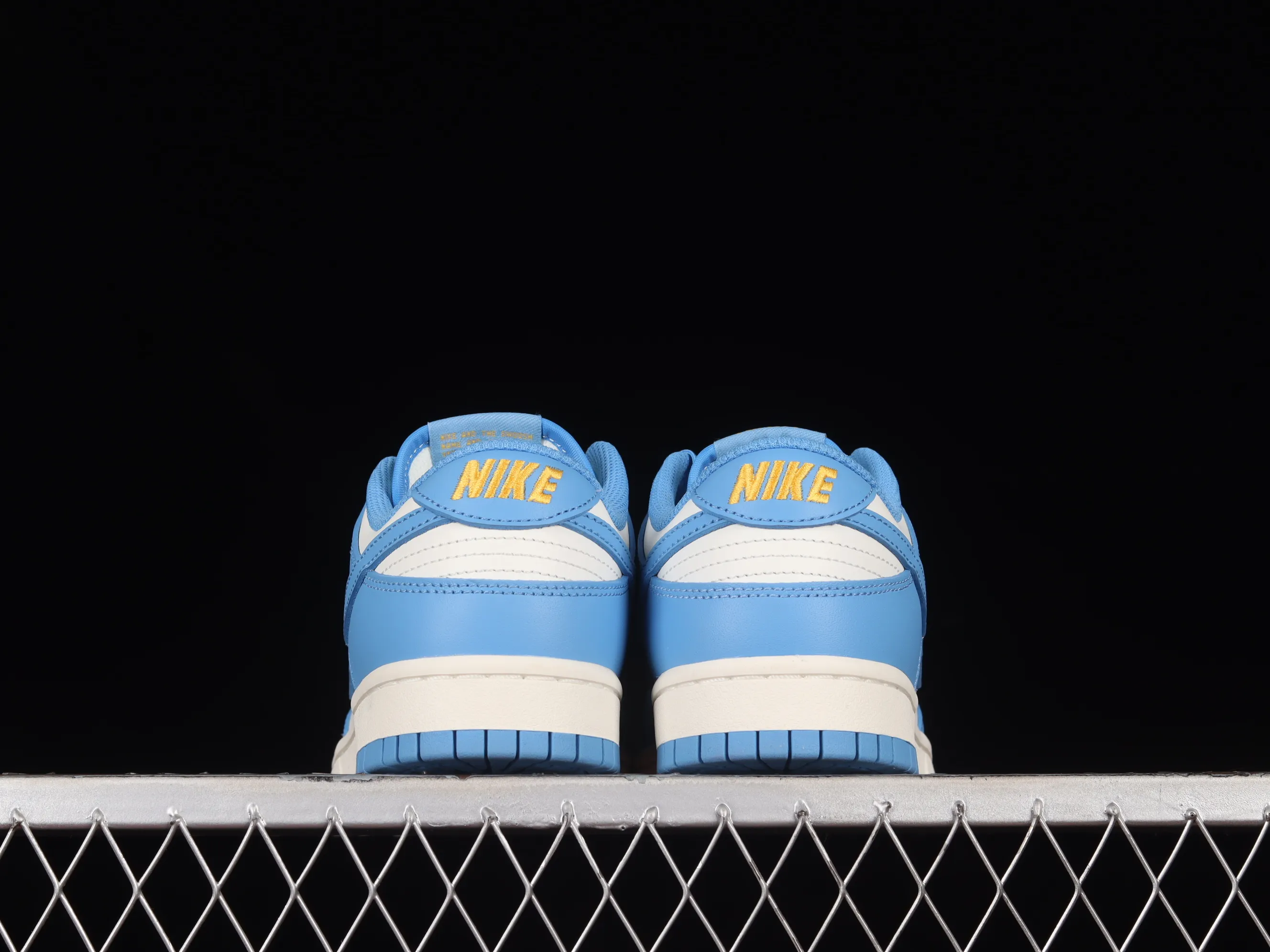 All categories Nk SB Dunk series Nk SB Dunk Low low-top sneakers M version pure original Nk Dunk Low SB dunk series North Carolina blue top layer low-top casual sports skateboard shoes DD1503-100